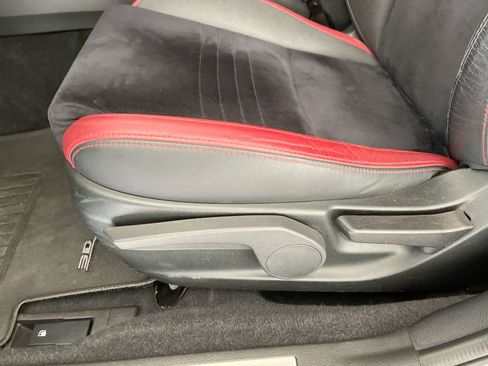 Used 2018 Subaru WRX STI AWD/4WD image 12