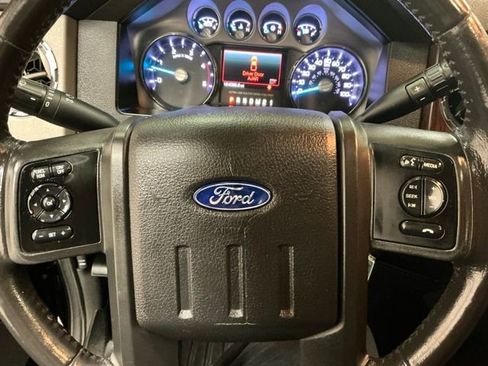 Used 2016 Ford F250 Lariat w/ Lariat Ultimate Package image 30