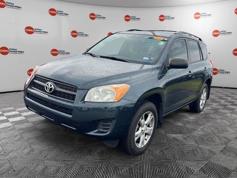 Used 2012 Toyota RAV4 FWD w/ Upgrade Value Pkg image 3