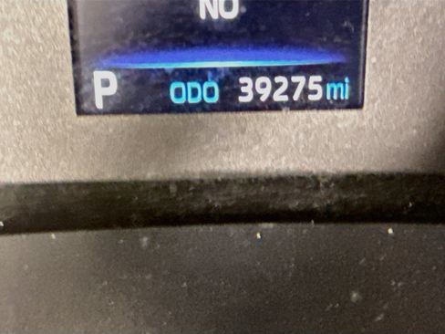 Used 2024 Toyota Corolla SE FWD image 16