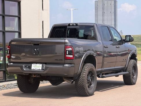 Used 2022 RAM 2500 Laramie AWD/4WD image 5