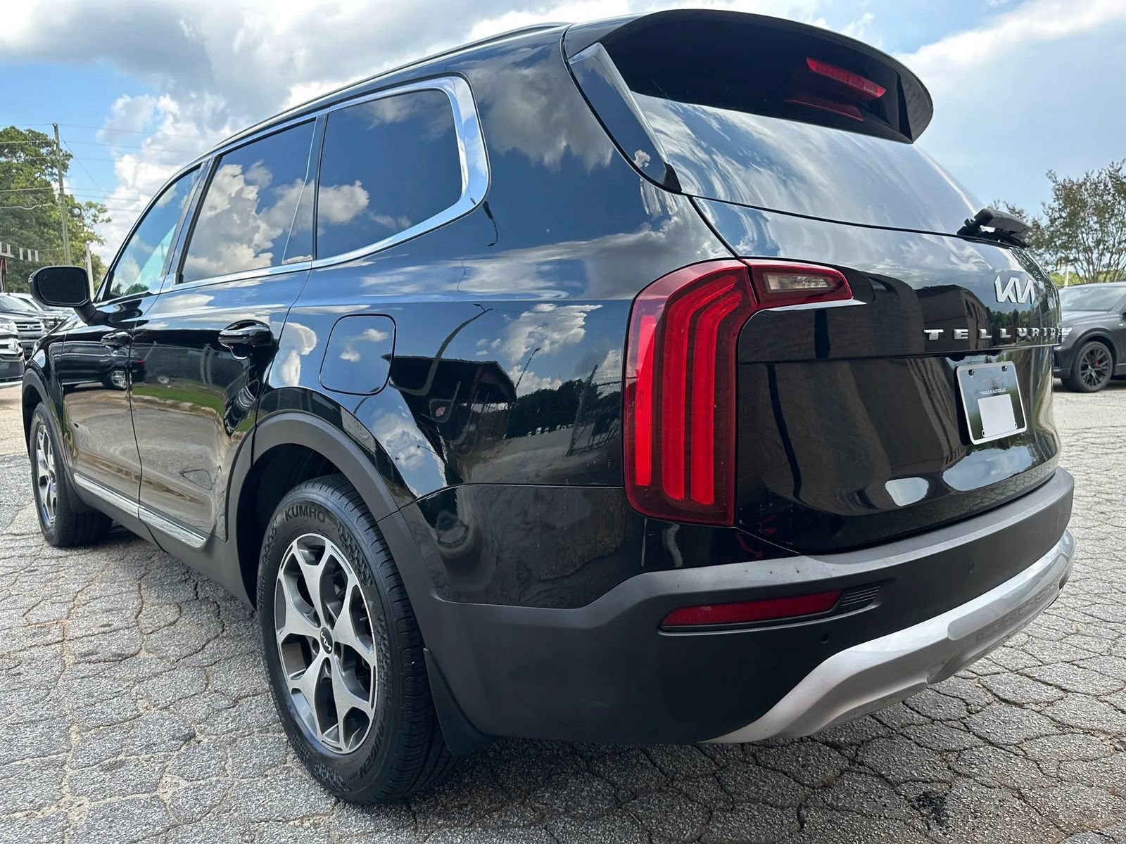 Used 2022 Kia Telluride EX FWD image 6