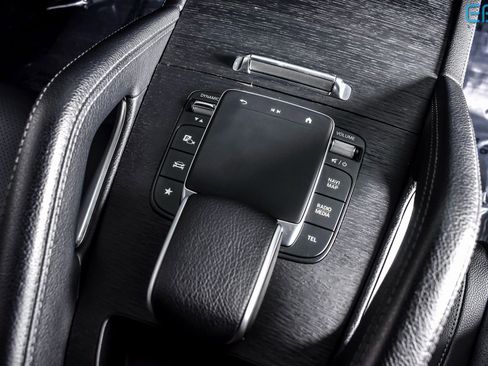 Used 2024 Mercedes-Benz GLE 350 4MATIC image 28