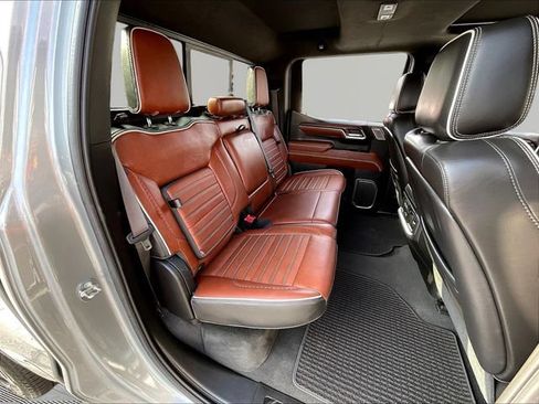 Used 2023 GMC Sierra 1500 Denali Ultimate AWD/4WD image 27