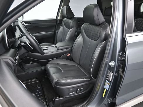 Used 2023 Hyundai Palisade Limited w/ Cargo Package AWD/4WD image 18