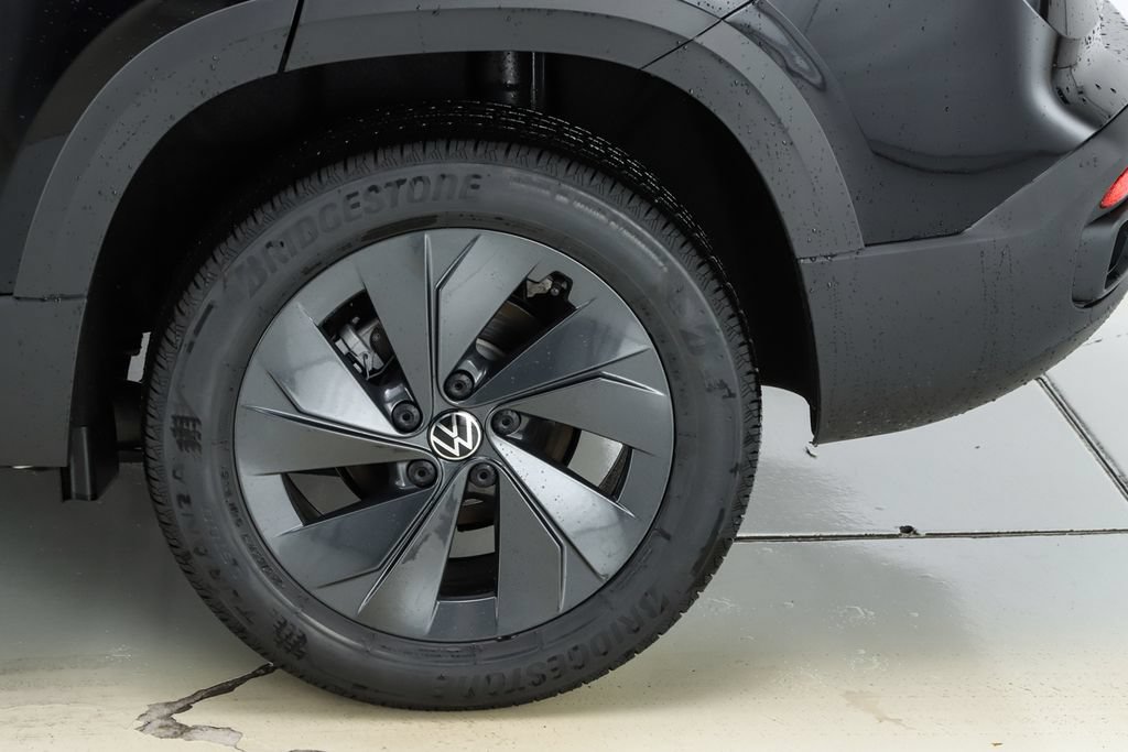 New 2026 Volkswagen Taos S FWD image 43
