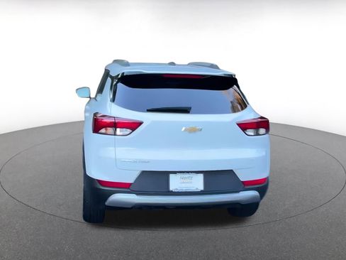 Used 2025 Chevrolet TrailBlazer LT image 12