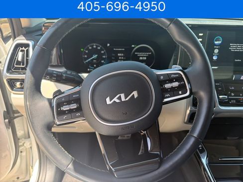 Used 2024 Kia Sorento SX Prestige AWD/4WD image 18