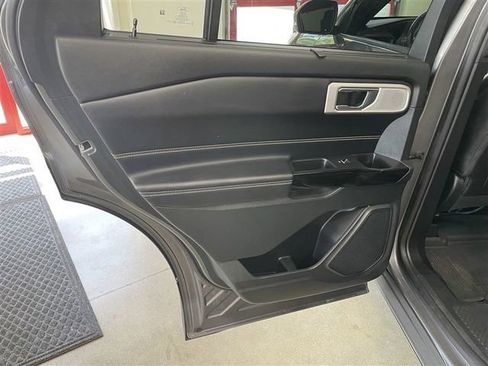 Used 2021 Ford Explorer ST w/ Equipment Group 401A AWD/4WD image 34