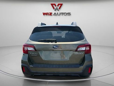 Used 2018 Subaru Outback 2.5i Limited AWD/4WD image 4