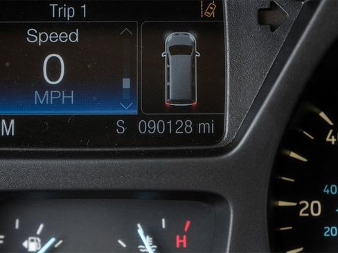 Used 2019 Ford Transit 250 130 Low Roof image 18