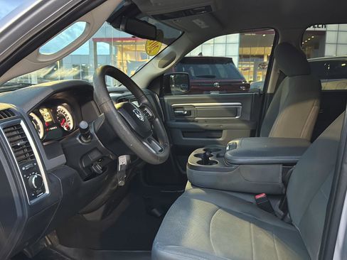 Used 2016 RAM 1500 Classic SLT image 8