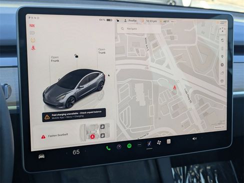 Used 2023 Tesla Model 3 Standard Range image 16