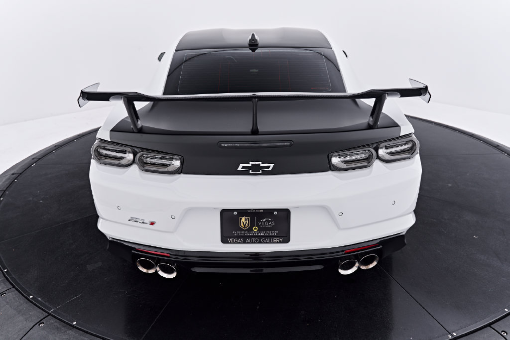 Used 2021 Chevrolet Camaro ZL1 RWD image 26
