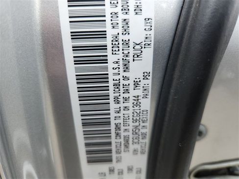 Used 2014 RAM 2500 Laramie w/ Convenience Group image 32