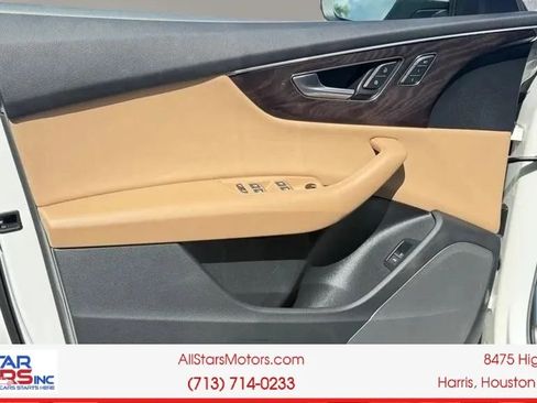 Used 2019 Audi Q8 Premium w/ Convenience Package AWD/4WD image 19