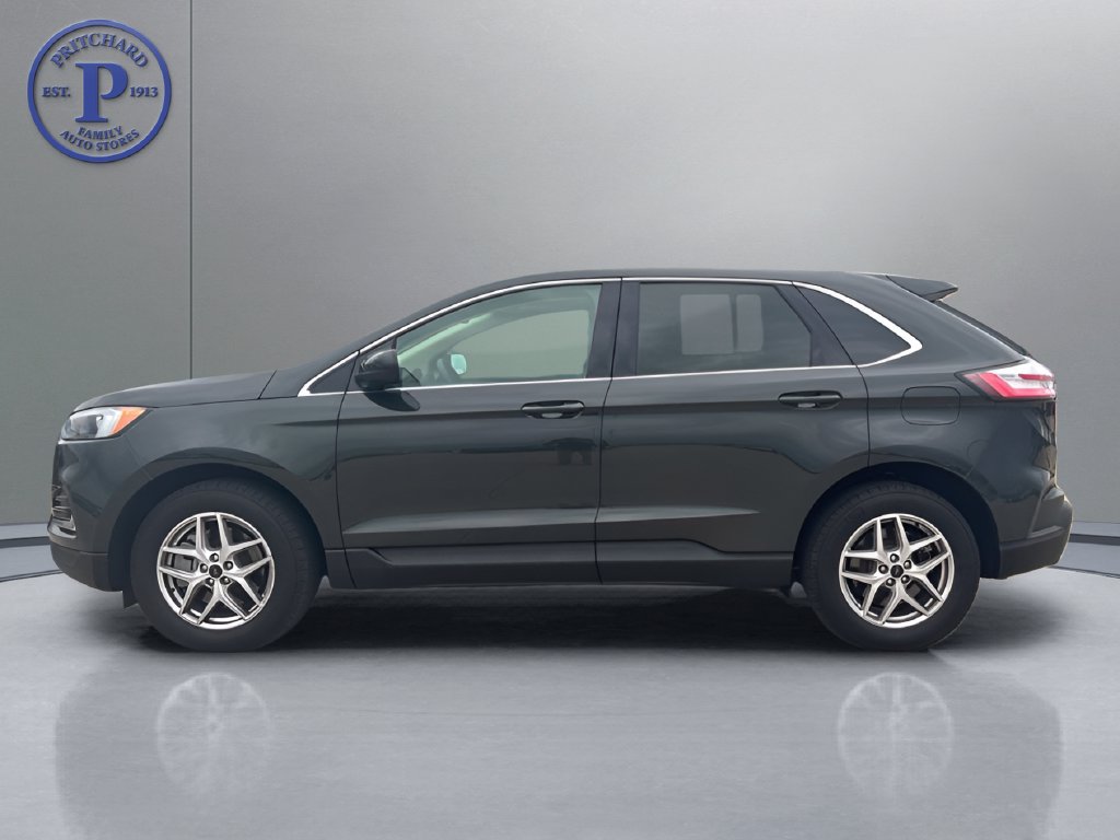 Used 2023 Ford Edge SEL w/ Convenience Package AWD/4WD image 4