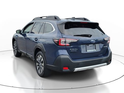Used 2024 Subaru Outback Limited AWD/4WD image 4