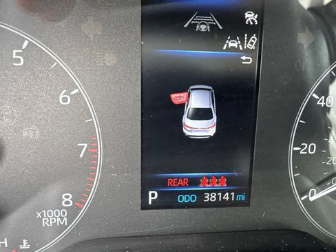Used 2023 Toyota Corolla LE FWD image 15