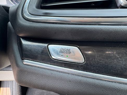 Used 2020 Buick Enclave Premium w/ Surround and Sites Package image 29