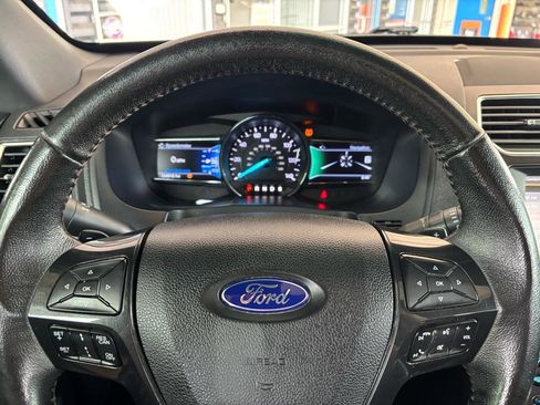 Used 2016 Ford Explorer Sport w/ Equipment Group 401A AWD/4WD image 14