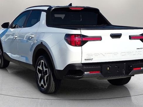 Used 2024 Hyundai Santa Cruz Limited image 2
