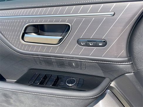 New 2026 INFINITI QX80 Autograph w/ Premium Cargo Package image 27