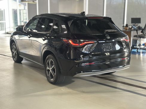 Used 2024 Honda HR-V EX-L image 8