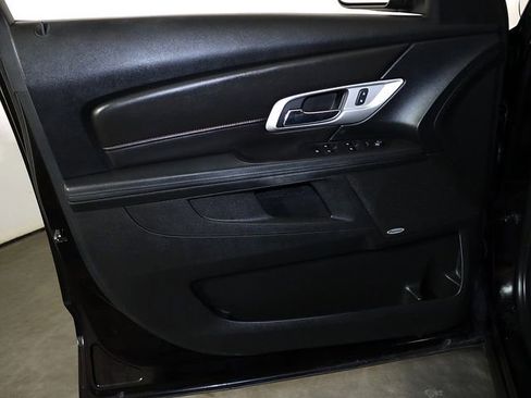 Used 2017 GMC Terrain SLE w/ Nightfall Package image 22