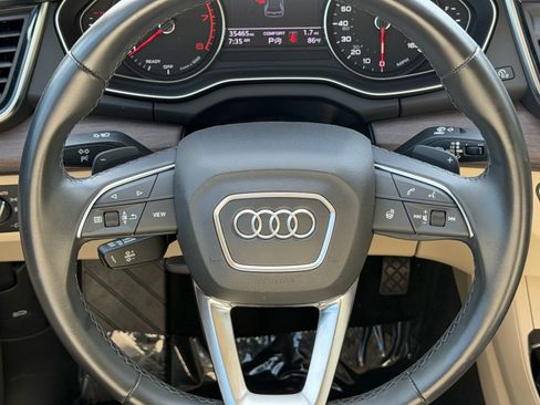 Used 2021 Audi Q5 2.0T Premium w/ Convenience Package AWD/4WD image 14
