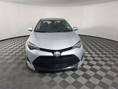 Used 2018 Toyota Corolla LE image 8