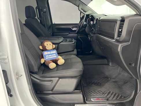 Used 2024 Chevrolet Silverado 2500 LT image 22