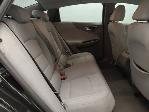Used 2020 Chevrolet Malibu LS image 19