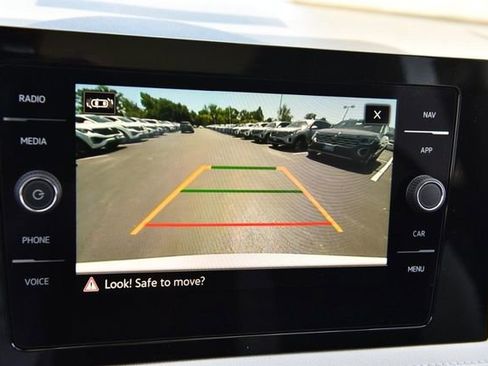 New 2026 Volkswagen Taos SEL AWD/4WD image 12