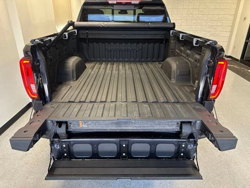 Used 2022 GMC Sierra 1500 Denali AWD/4WD image 10
