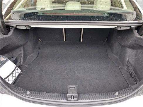 Used 2021 Mercedes-Benz C 300 Sedan image 6