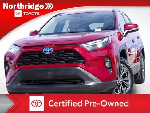 Certified 2022 Toyota RAV4 XLE Premium image 1