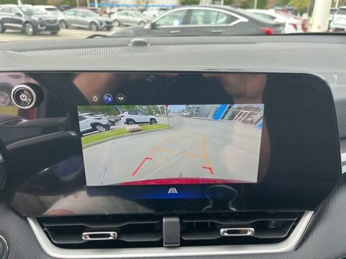 New 2026 Chevrolet Equinox LT FWD image 25