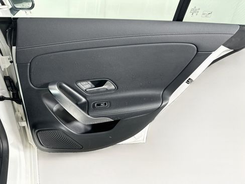 Used 2025 Mercedes-Benz CLA 250 4MATIC image 29