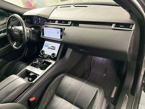 Used 2019 Land Rover Range Rover Velar R-Dynamic SE AWD/4WD image 27