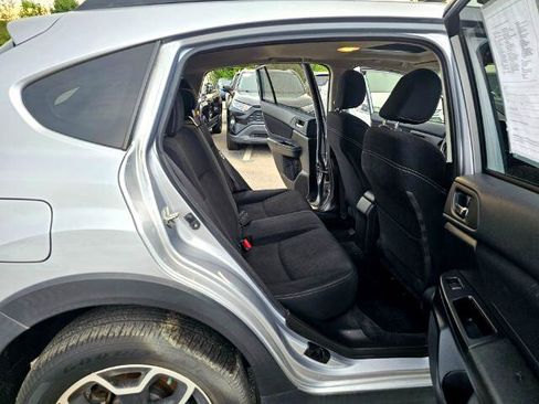 Used 2014 Subaru Crosstrek 2.0i Premium w/ Moonroof Package image 31