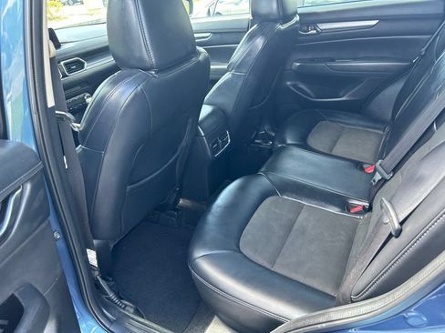 Used 2018 MAZDA CX-5 Touring w/ Preferred Equipment Package FWD image 14