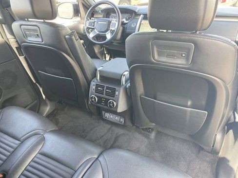 Used 2022 Land Rover Discovery S R-Dynamic AWD/4WD image 23