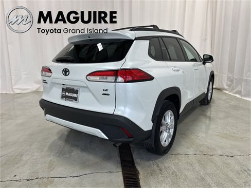 Used 2022 Toyota Corolla Cross LE image 30