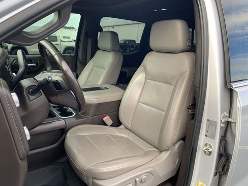 Used 2019 GMC Sierra 1500 SLT w/ SLT Premium Plus Package image 13