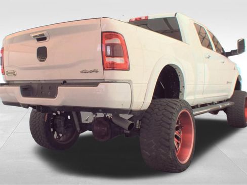 Used 2019 RAM 3500 Limited AWD/4WD image 4