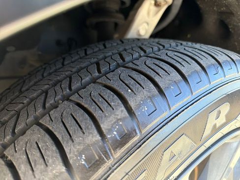 Used 2023 Acura MDX A-Spec image 13