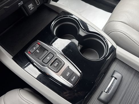 Used 2022 Honda Pilot Touring image 27