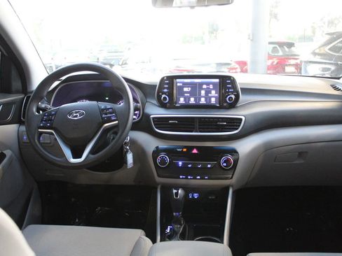 Used 2019 Hyundai Tucson SE AWD/4WD image 13