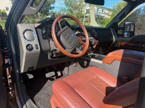 Used 2012 Ford F350 King Ranch w/ King Ranch w/Chrome Pkg image 6